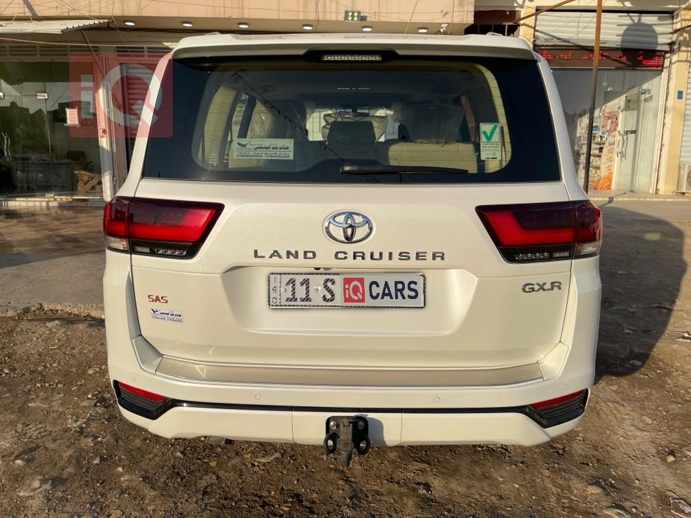 تويوتا لاندكروزر